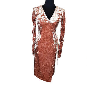Leith Pink Velvet Long Sleeve Wrap Dress